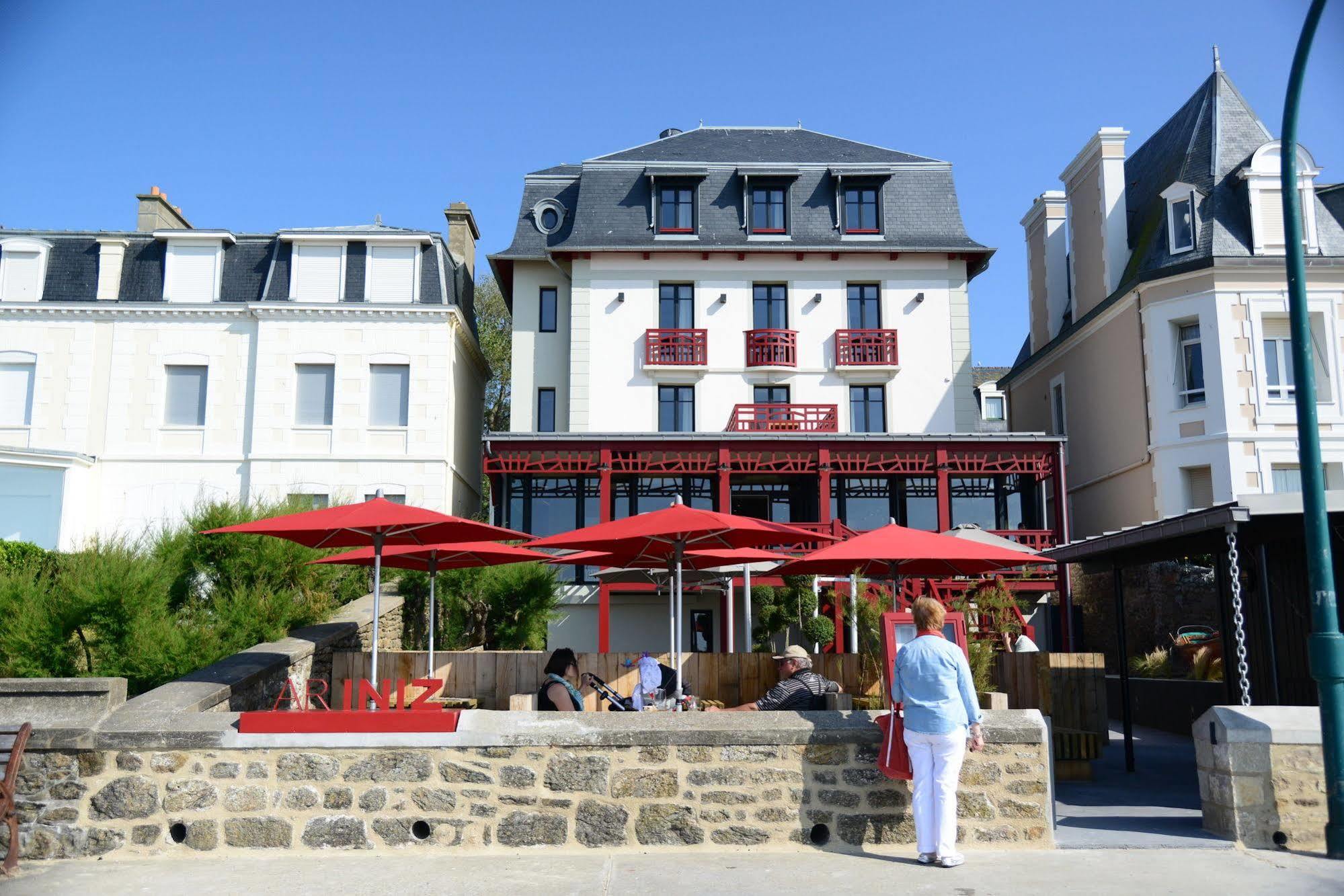 Hotel Ar Iniz Saint-Malo Exterior photo